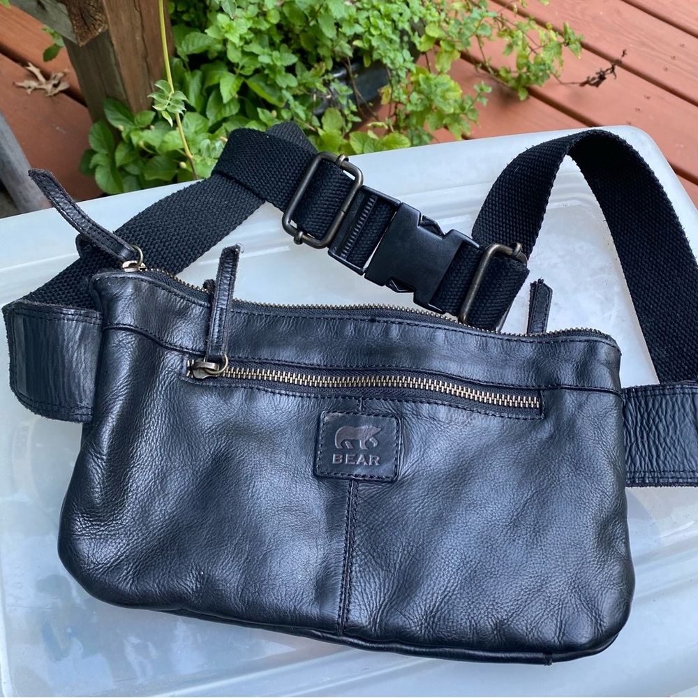 Bear Design Vintage Black Cow-Lavato Leather Fanny Pack Hip Belt Bag